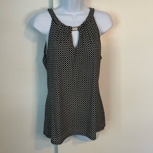 WHBM Top Geometric Print Metal Accent Size Medium Black & White